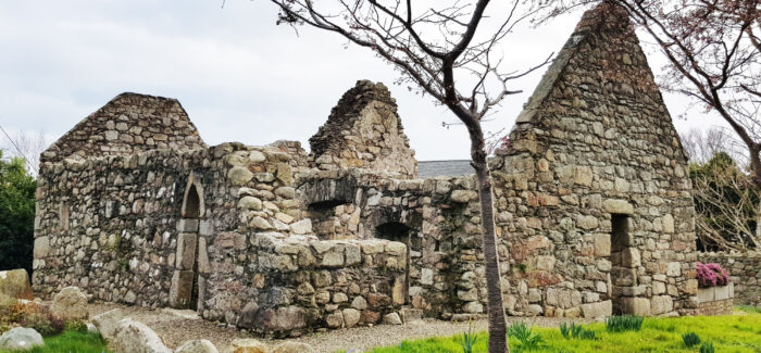 Killiney Ancient Church - Cill Iníon Léinín